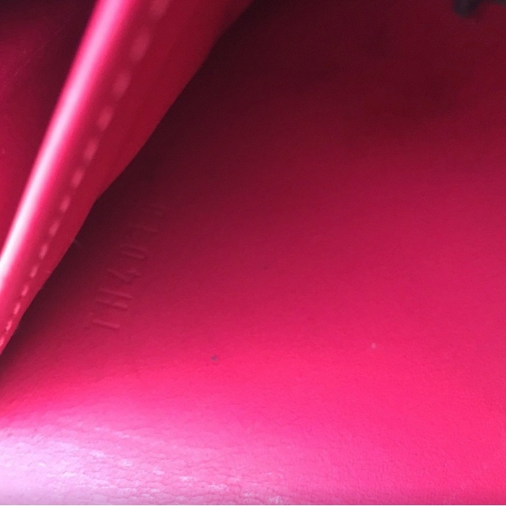LOUIS VUITTON SARAH WALLET - no chain - Picture 10 of 15